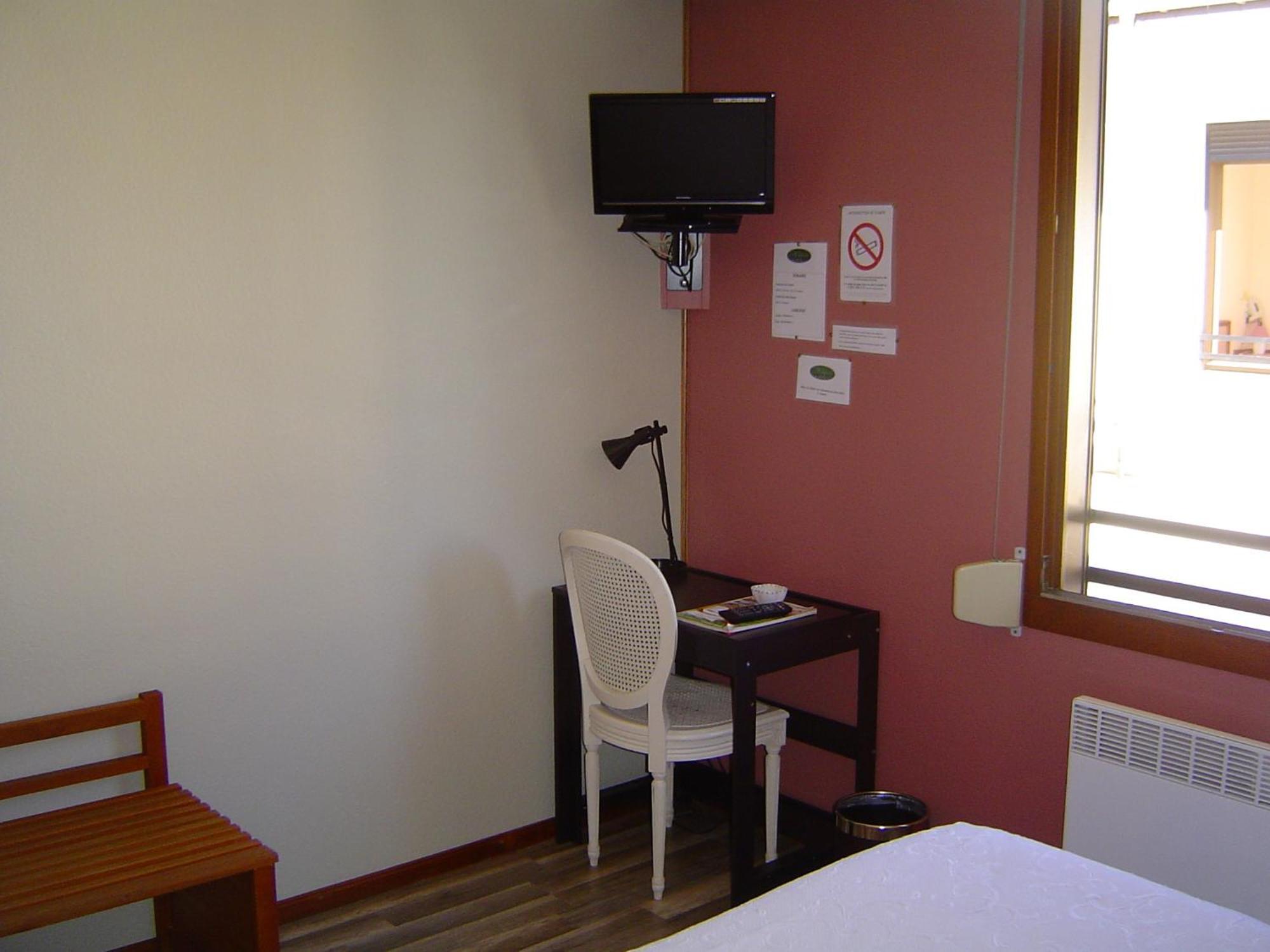 Le Magiot Otel Montliot-et-Courcelles Oda fotoğraf