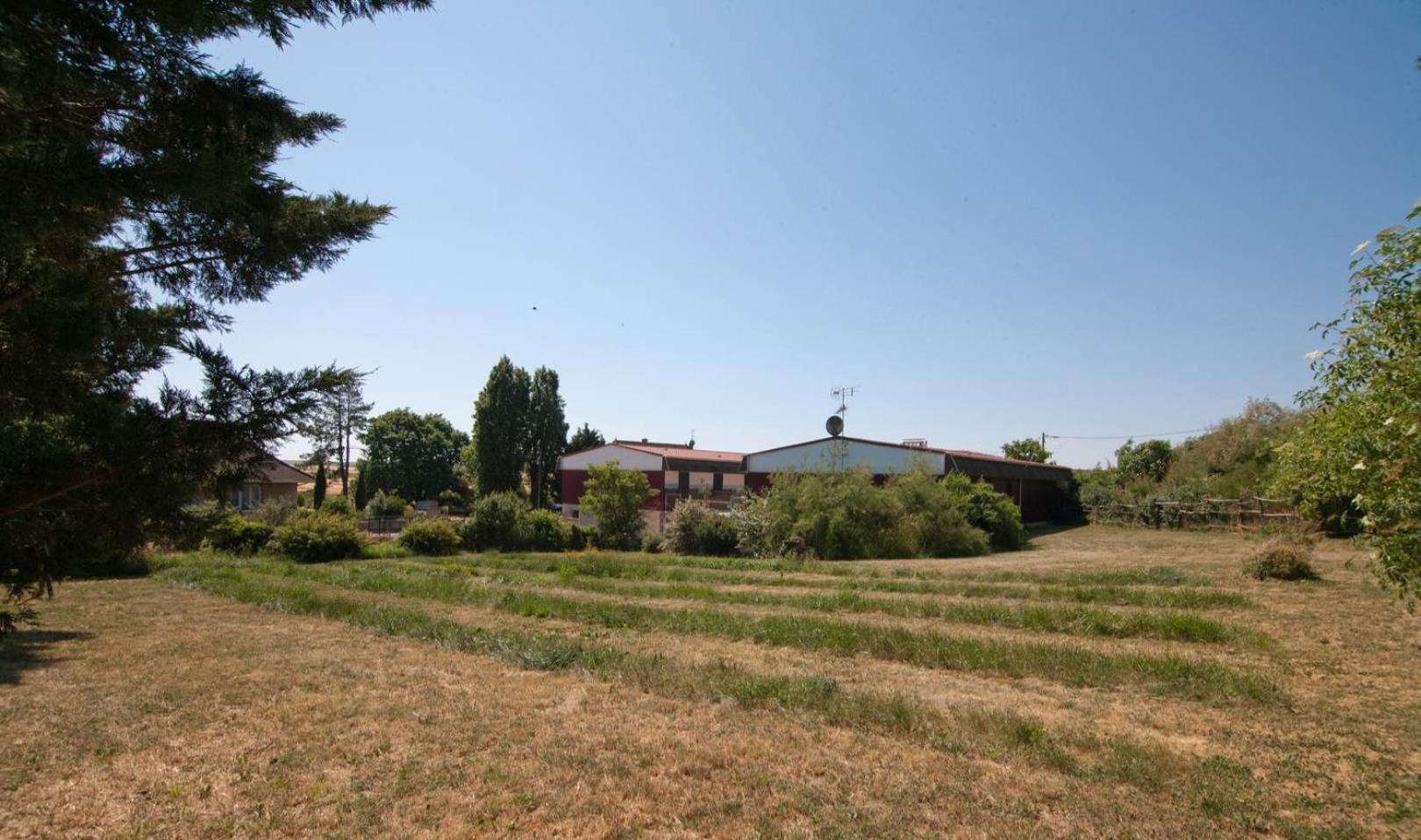 Le Magiot Otel Montliot-et-Courcelles Dış mekan fotoğraf